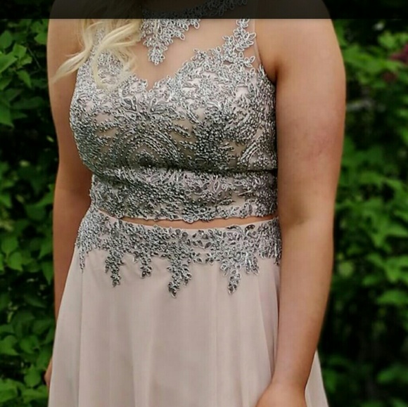 Formal - Picture 4 of 6